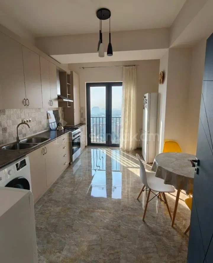 2 Սենյականոց Բնակարան Նորակառույցում, 65քմ, 12/13 հարկ, Կապիտալ Վերանորոգված