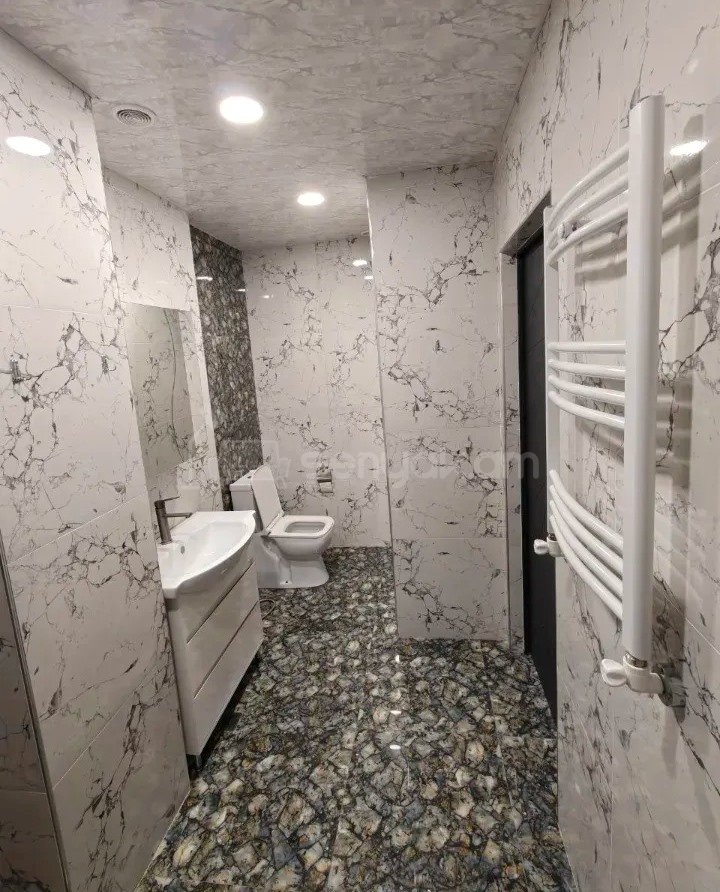 2 Սենյականոց Բնակարան Նորակառույցում, 65քմ, 12/13 հարկ, Կապիտալ Վերանորոգված