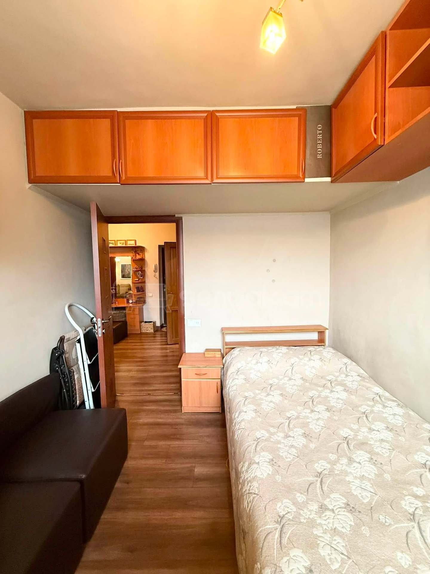 3 Սենյականոց Բնակարան Քարե Շենքում, 62քմ, 5/5 հարկ, Կապիտալ Վերանորոգված