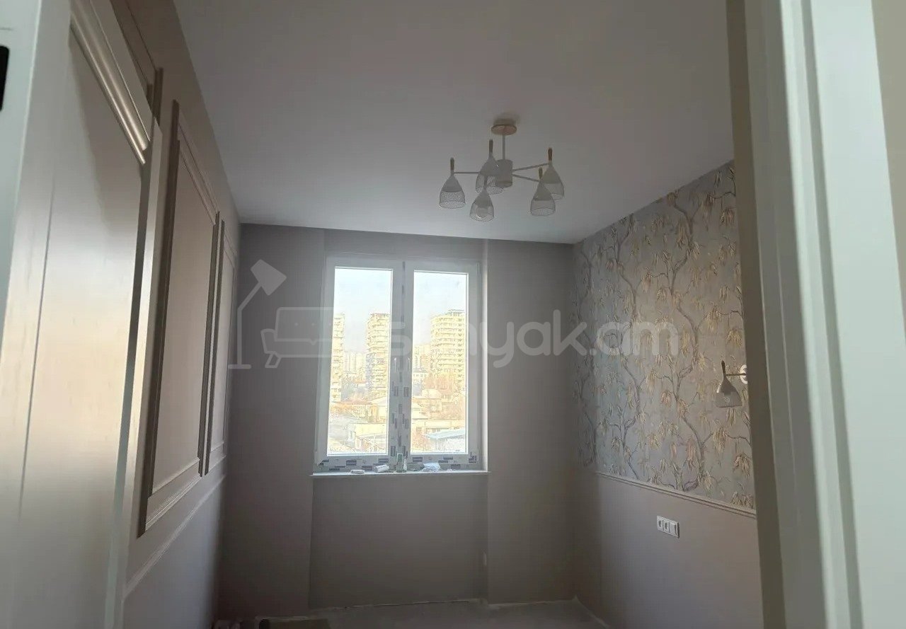 4 Սենյականոց Բնակարան Նորակառույցում, 94քմ, 4/13 հարկ, Կապիտալ Վերանորոգված