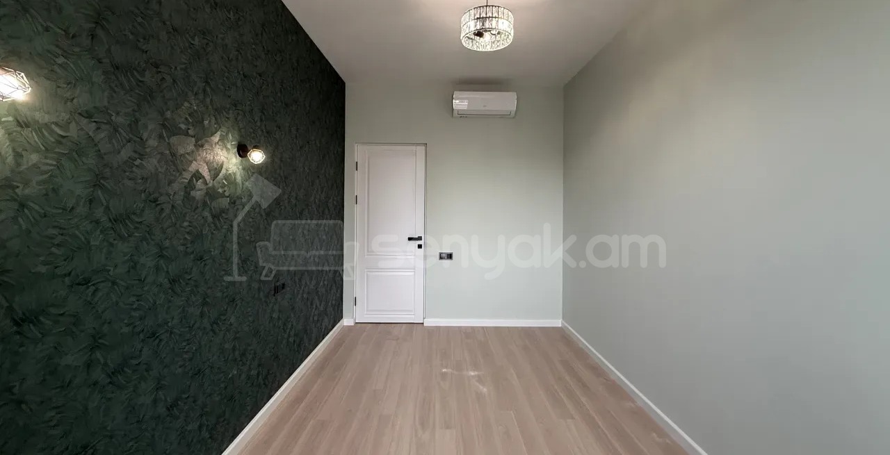 4 Սենյականոց Բնակարան Նորակառույցում, 94քմ, 4/13 հարկ, Կապիտալ Վերանորոգված