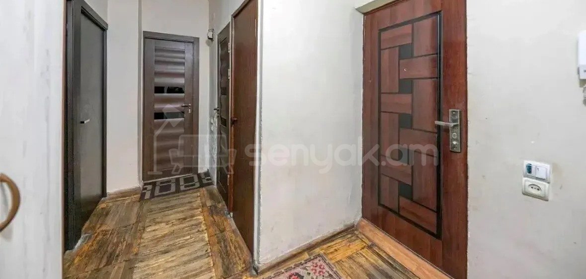 4 Սենյականոց Բնակարան, 99քմ, 2/16 հարկ, Նորմալ Վիճակում