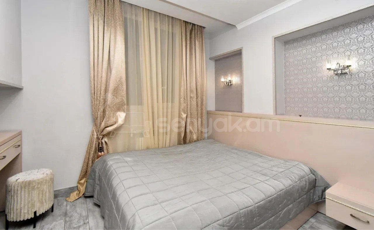 2 Սենյականոց Բնակարան, 40քմ, 11/11 հարկ, Կապիտալ Վերանորոգված