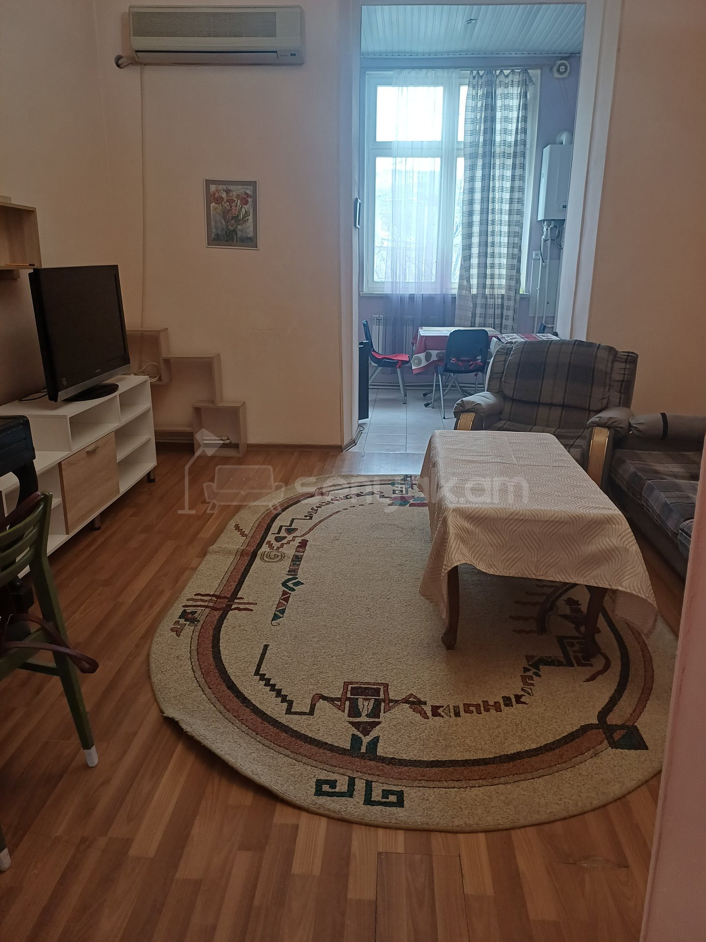 2 Սենյականոց Բնակարան Քարե Շենքում, 65քմ, 4/5 հարկ, Կապիտալ Վերանորոգված, Կահավորված, Արևկող