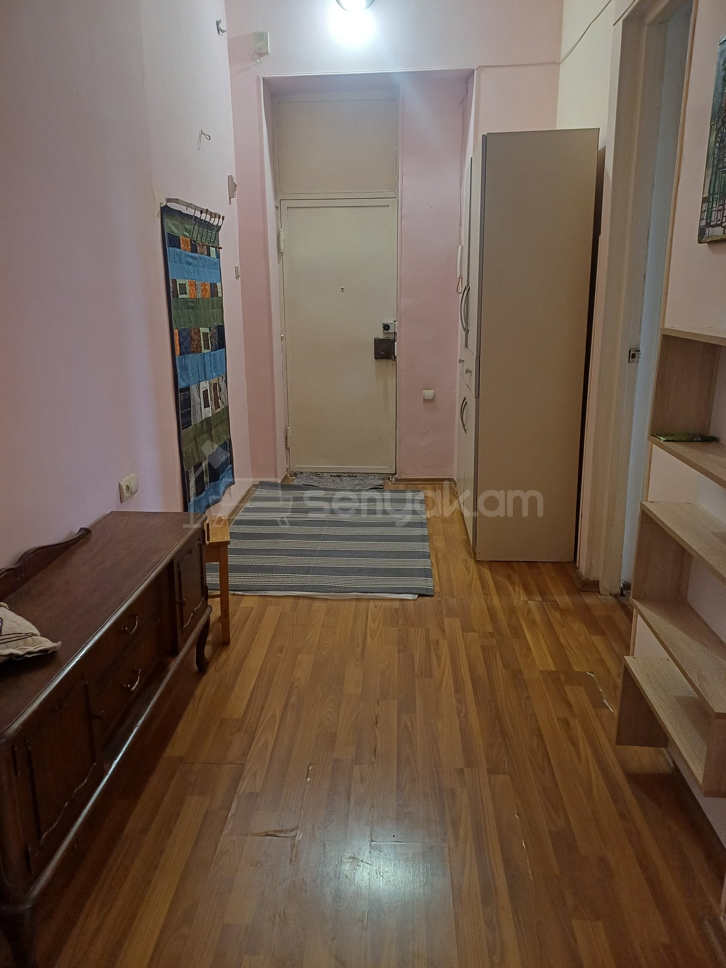 2 Սենյականոց Բնակարան Քարե Շենքում, 65քմ, 4/5 հարկ, Կապիտալ Վերանորոգված, Կահավորված, Արևկող