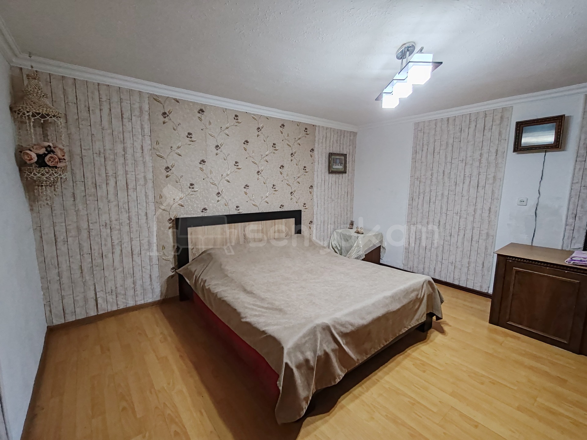 3 Սենյականոց Սեփական Տուն, 41քմ, Կապիտալ Վերանորոգված