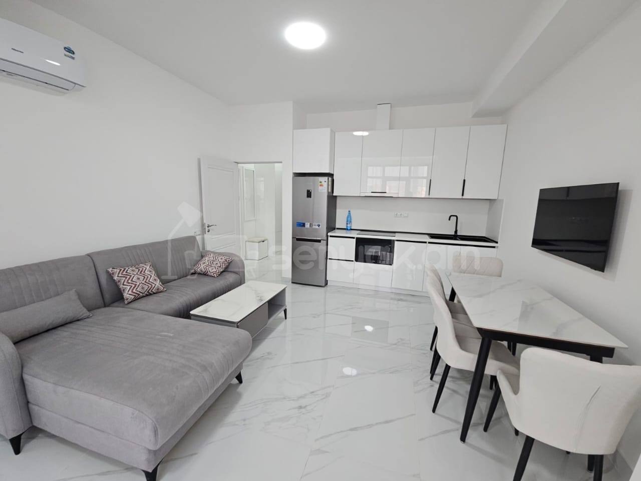 2 Սենյականոց Բնակարան Նորակառույցում, 52քմ, 11/18 հարկ, Կապիտալ Վերանորոգված