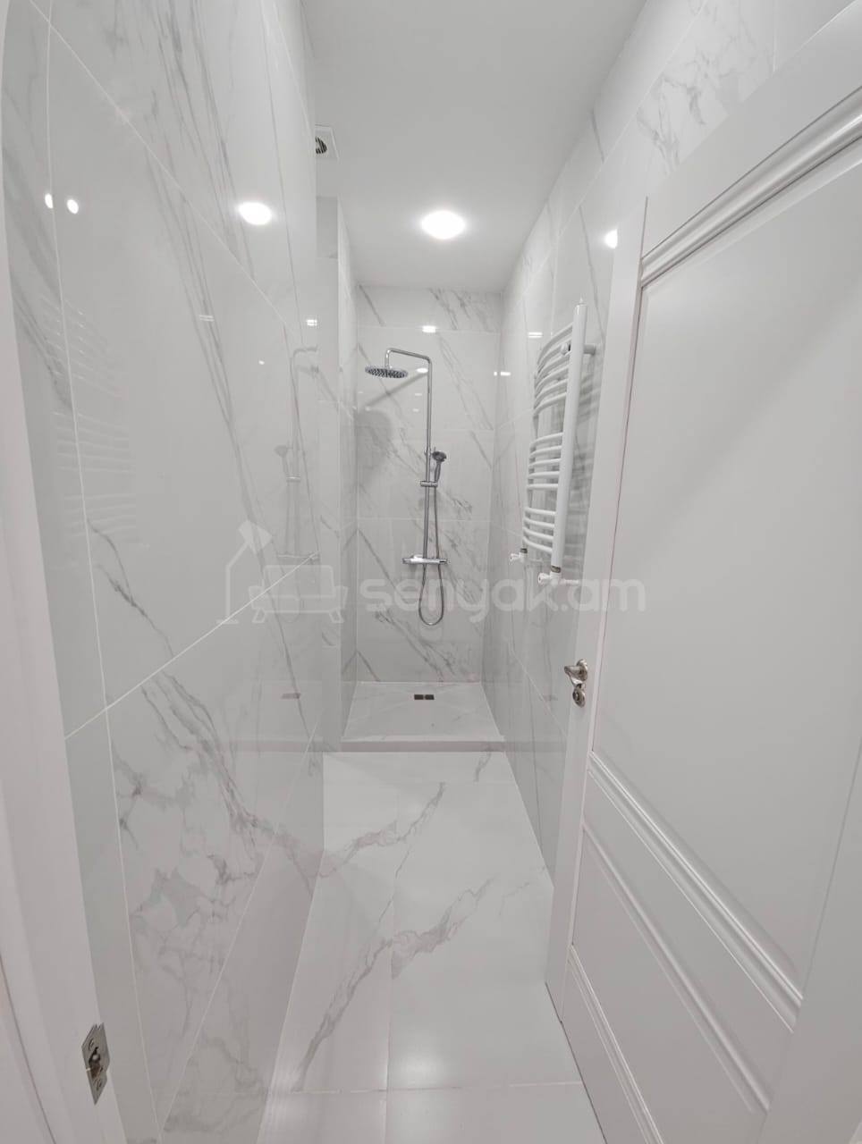 2 Սենյականոց Բնակարան Նորակառույցում, 52քմ, 11/18 հարկ, Կապիտալ Վերանորոգված