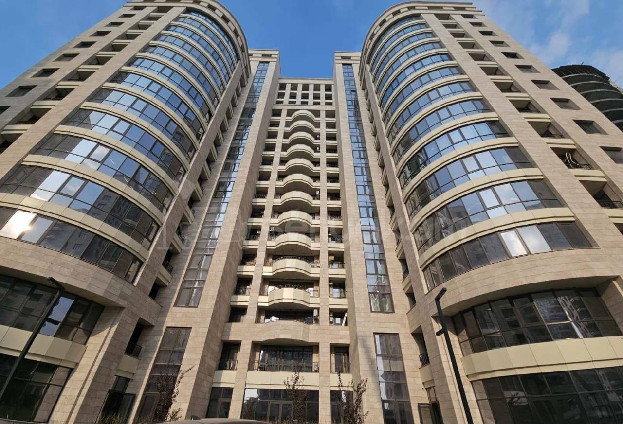 2 Սենյականոց Բնակարան Նորակառույցում, 52քմ, 11/18 հարկ, Կապիտալ Վերանորոգված