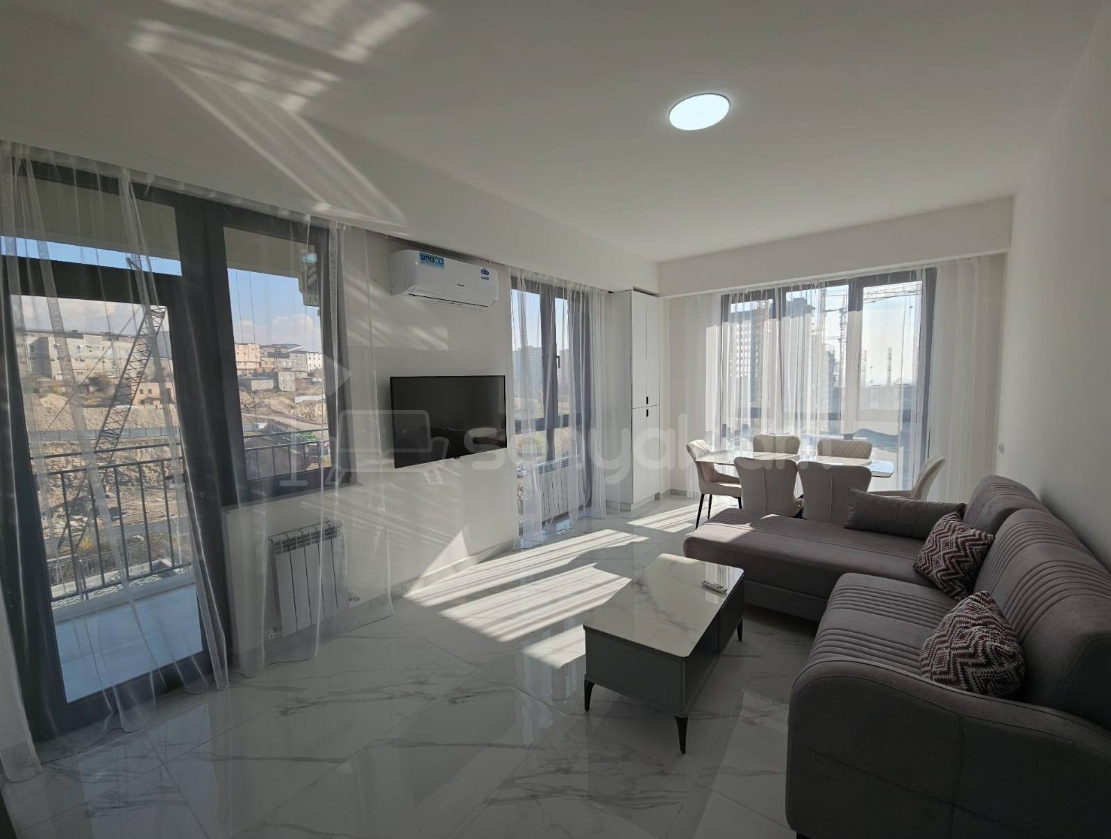 3 Սենյականոց Բնակարան Նորակառույցում, 77քմ, 3/14 հարկ, Կապիտալ Վերանորոգված