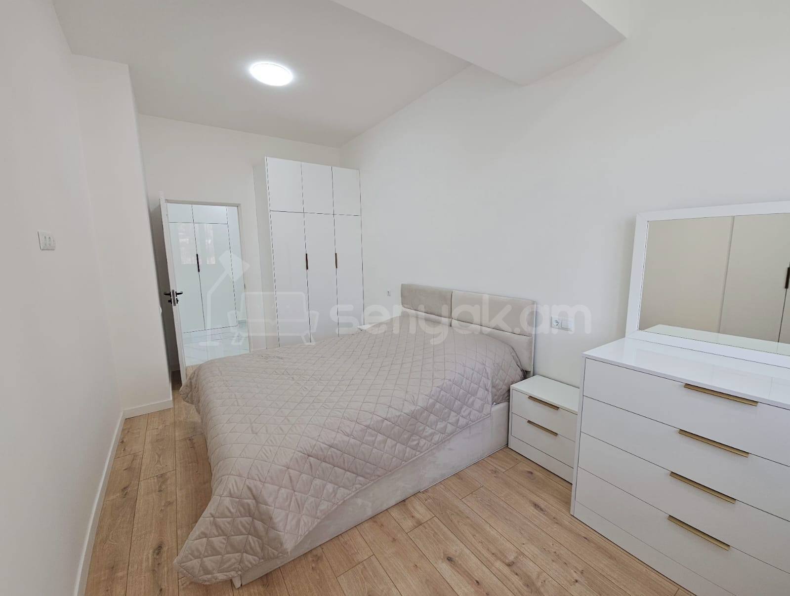 3 Սենյականոց Բնակարան Նորակառույցում, 77քմ, 3/14 հարկ, Կապիտալ Վերանորոգված