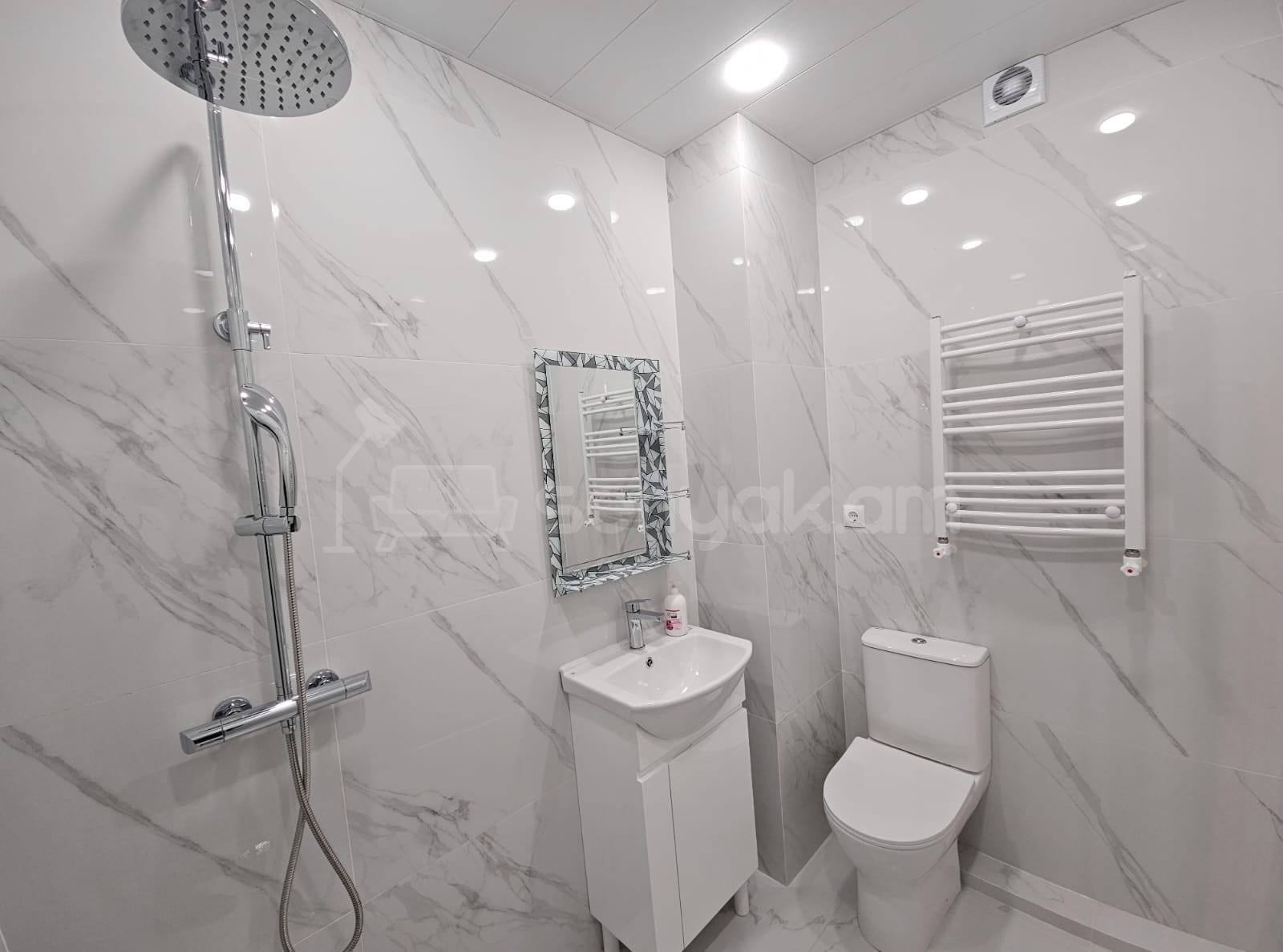 3 Սենյականոց Բնակարան Նորակառույցում, 77քմ, 3/14 հարկ, Կապիտալ Վերանորոգված