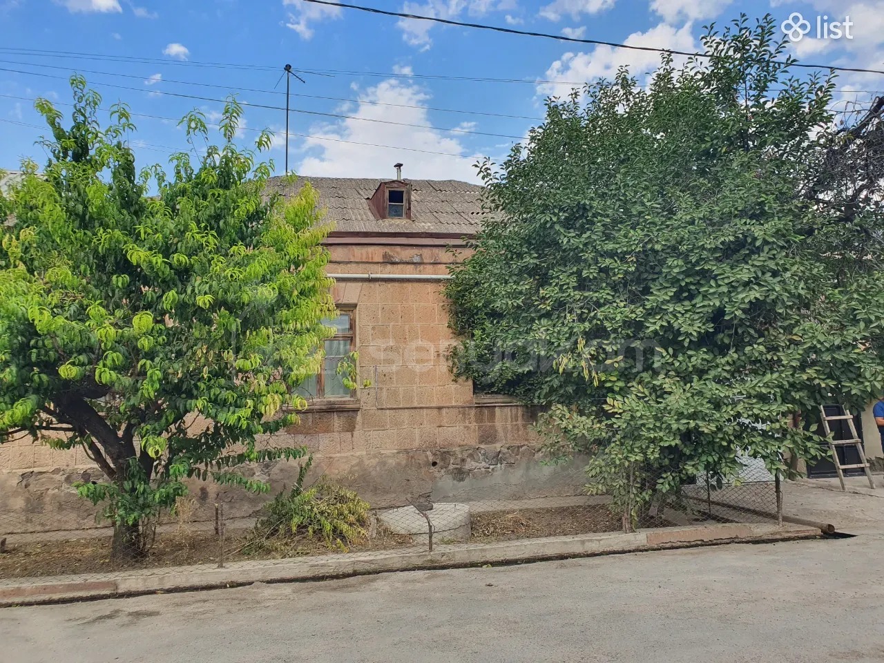 4 Սենյականոց Սեփական Տուն, 176քմ, Կոսմետիկ Վերանորոգված