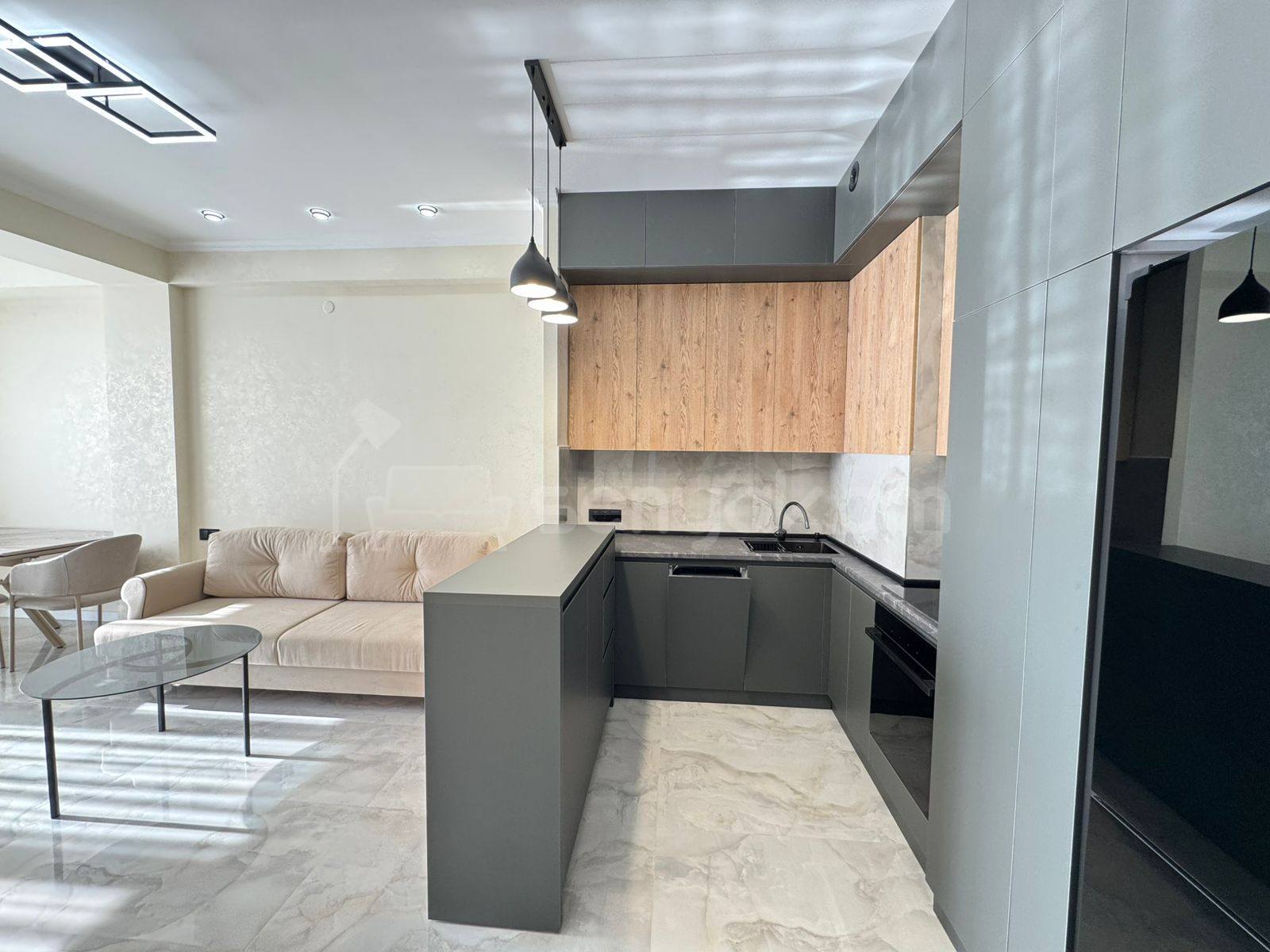 2 Սենյականոց Բնակարան Նորակառույցում, 52քմ, 8/16 հարկ, Դիզայներական Վերանորոգված