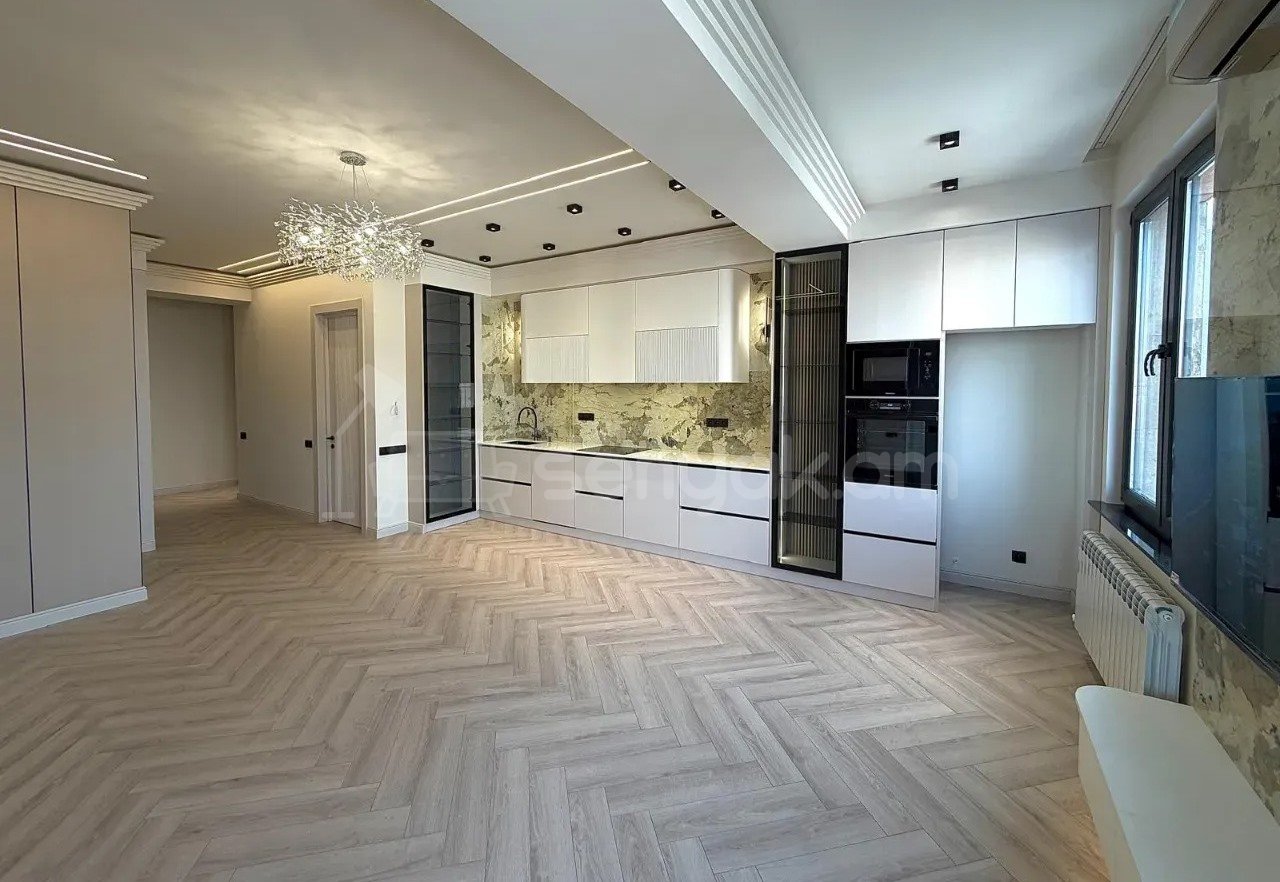 3 Սենյականոց Բնակարան Նորակառույցում, 80քմ, 4/14 հարկ, Դիզայներական Վերանորոգված