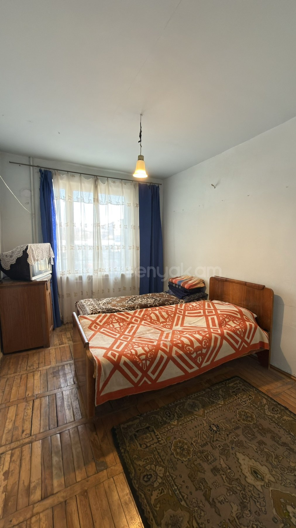 4 Սենյականոց Բնակարան, 91քմ, 3/9 հարկ, Նորմալ Վիճակում