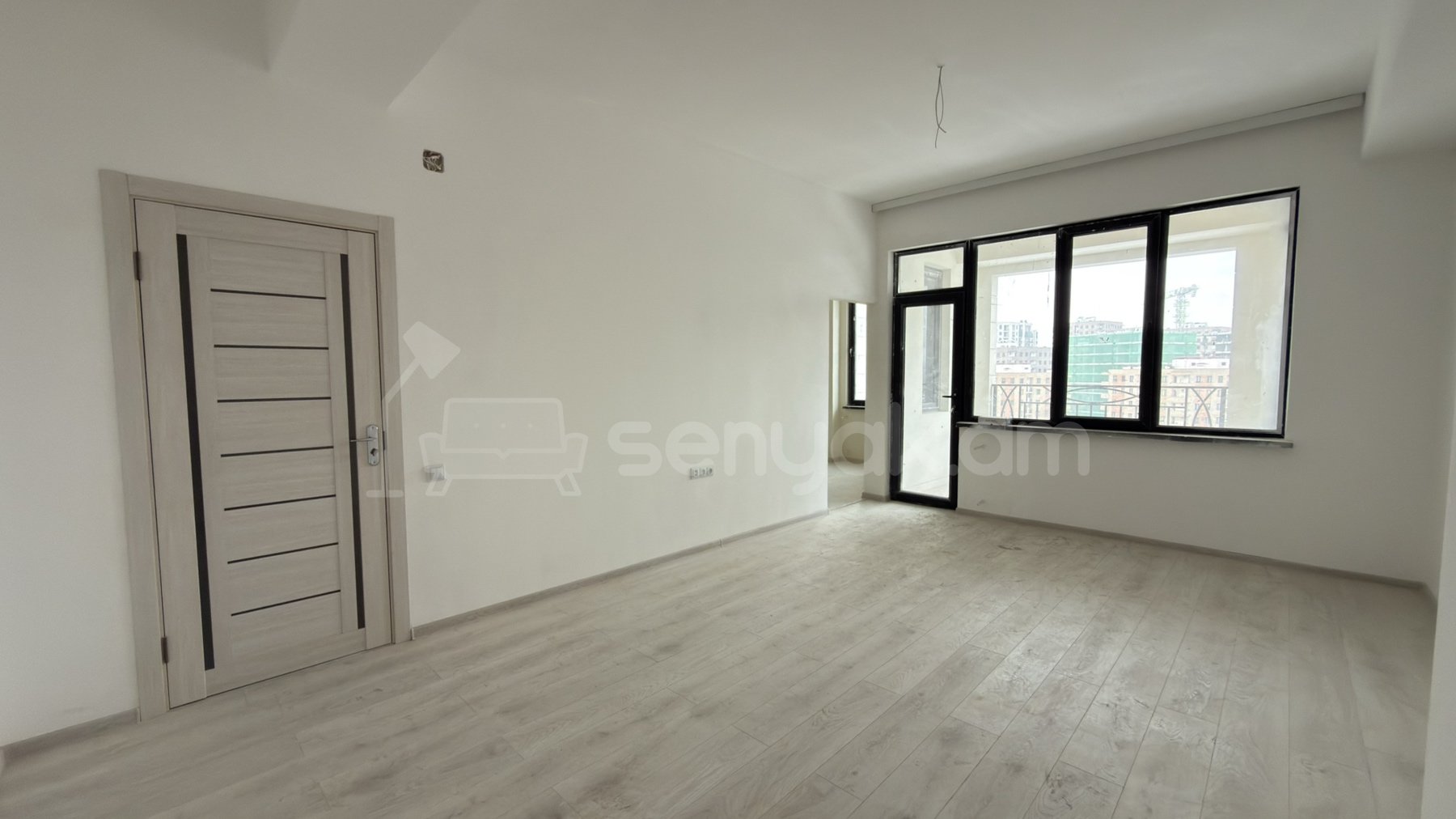 3 Սենյականոց Բնակարան Նորակառույցում, 87քմ, 14/16 հարկ, Կապիտալ Վերանորոգված