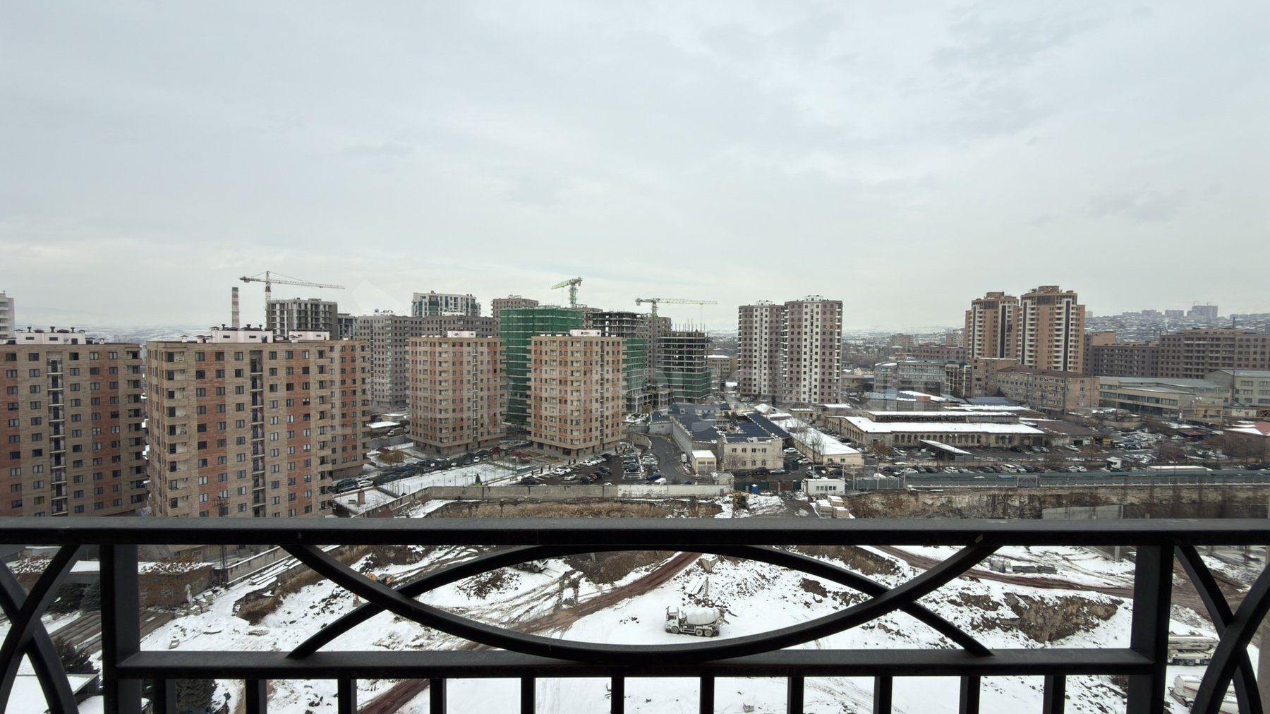 3 Սենյականոց Բնակարան Նորակառույցում, 87քմ, 14/16 հարկ, Կապիտալ Վերանորոգված