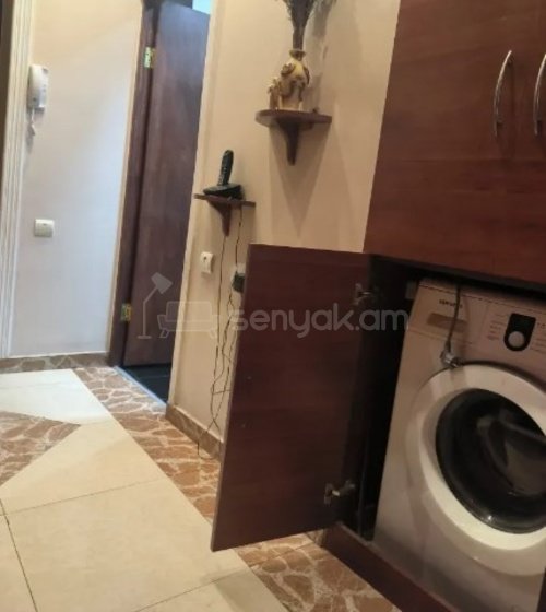 2 Սենյականոց Բնակարան Քարե Շենքում, 60քմ, 5/5 հարկ, Կոսմետիկ Վերանորոգված, Կահավորված, Արևկող