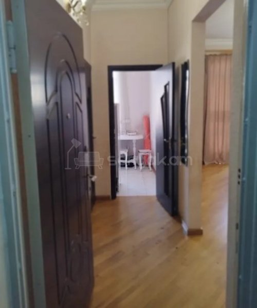 1 Սենյականոց Բնակարան Քարե Շենքում, 36քմ, 6/6 հարկ, Կոսմետիկ Վերանորոգված, Կահավորված, Արևկող