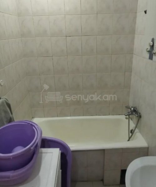 1 Սենյականոց Բնակարան Քարե Շենքում, 36քմ, 6/6 հարկ, Կոսմետիկ Վերանորոգված, Կահավորված, Արևկող