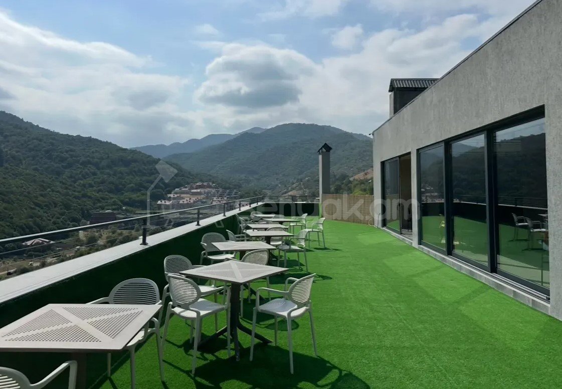 3 Սենյականոց Բնակարան Նորակառույցում, 59քմ, 6/13 հարկ, Կապիտալ Վերանորոգված