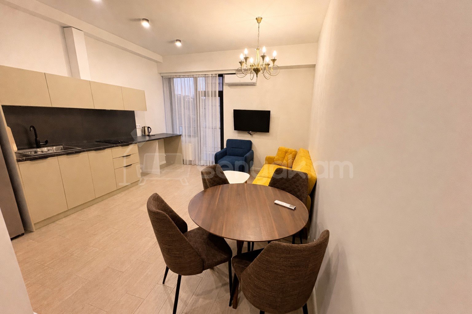 3 Սենյականոց Բնակարան Նորակառույցում, 59քմ, 6/13 հարկ, Կապիտալ Վերանորոգված