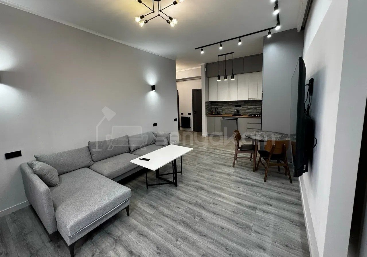 2 Սենյականոց Բնակարան Նորակառույցում, 59քմ, 13/14 հարկ, Կապիտալ Վերանորոգված