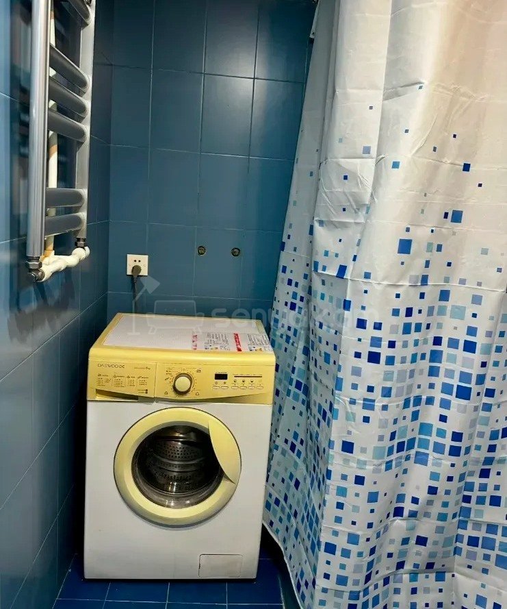 3 Սենյականոց Բնակարան, 75քմ, 4/14 հարկ, Նորմալ Վիճակում