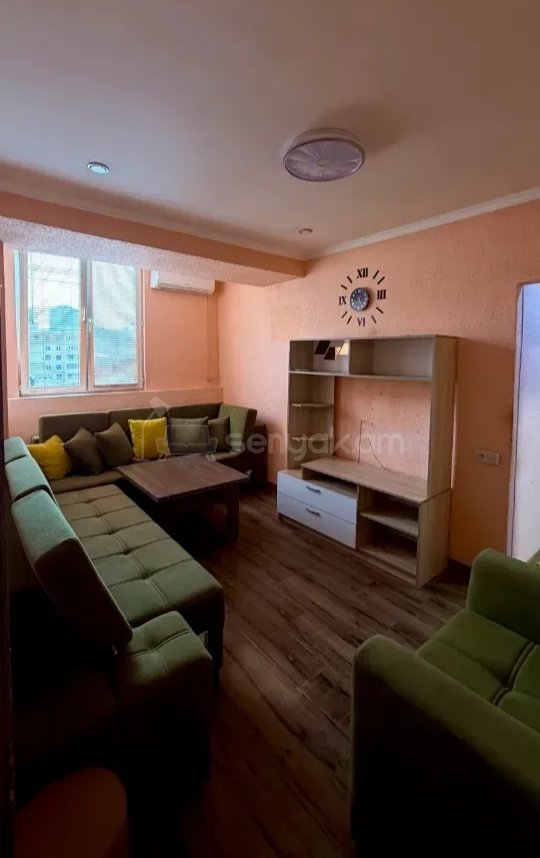 2 Սենյականոց Բնակարան, 56քմ, 3/5 հարկ, Նորմալ Վիճակում, Կահավորված