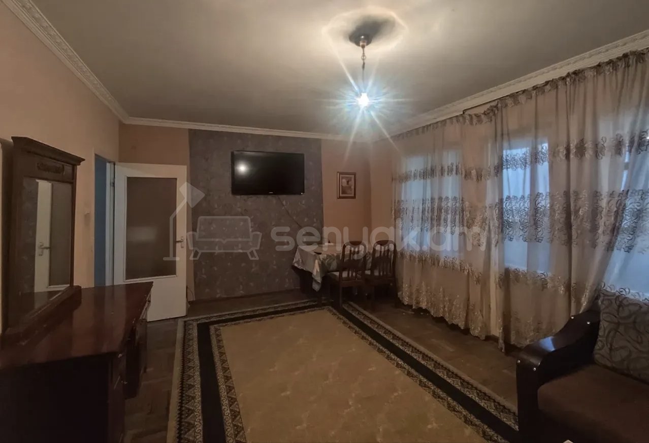 3 Սենյականոց Բնակարան, 72քմ, 5/9 հարկ, Նորմալ Վիճակում, Կահավորված, Արևկող