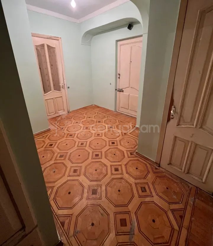 3 Սենյականոց Բնակարան, 76քմ, 5/9 հարկ, Նորմալ Վիճակում, Կահավորված, Արևկող