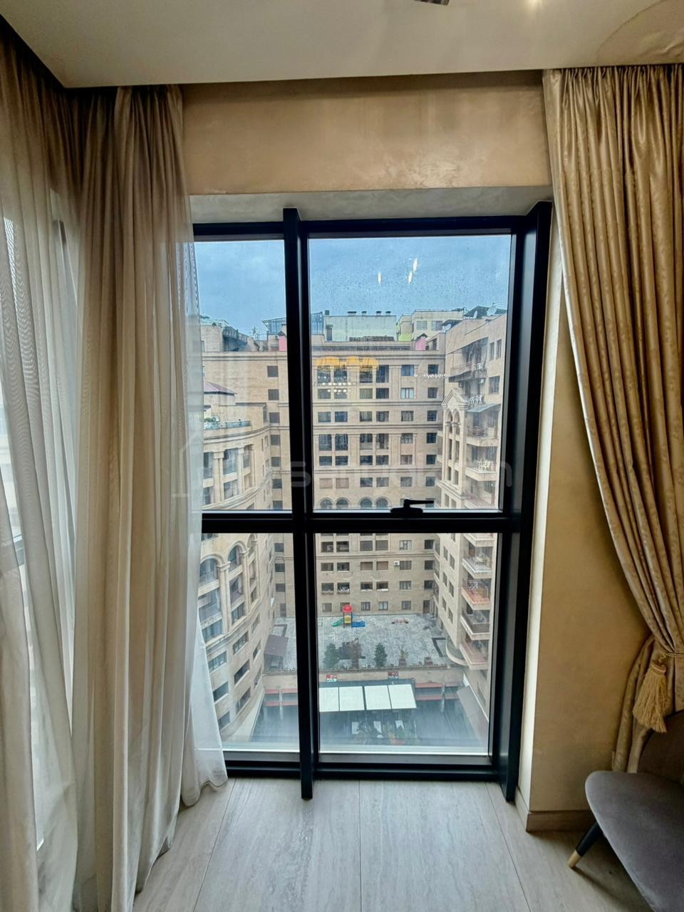 4 Սենյականոց Բնակարան Նորակառույցում, 115քմ, 11/15 հարկ, Դիզայներական Վերանորոգված