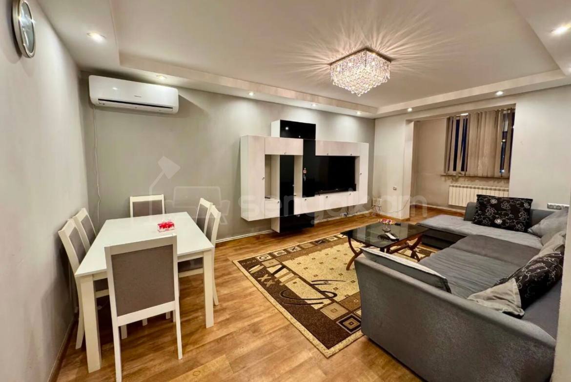 3 Սենյականոց Բնակարան, 71քմ, 5/9 հարկ, Կապիտալ Վերանորոգված, Կահավորված, Արևկող