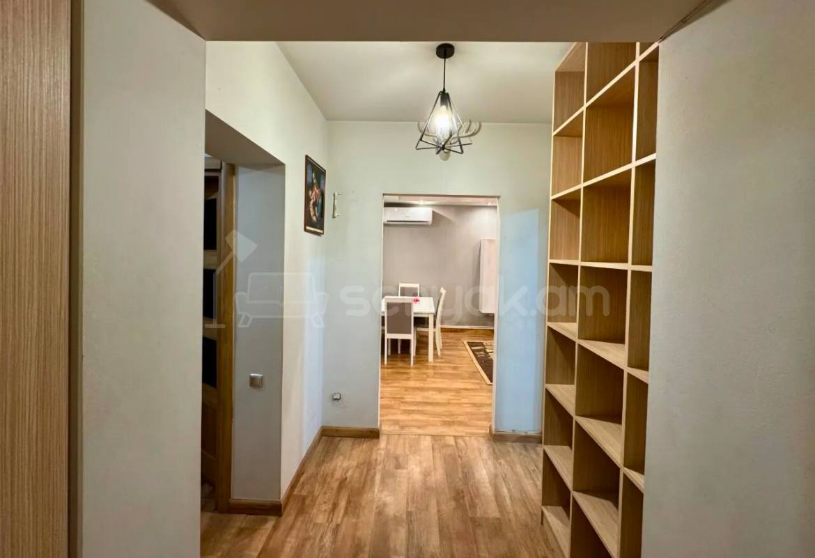 3 Սենյականոց Բնակարան, 71քմ, 5/9 հարկ, Կապիտալ Վերանորոգված, Կահավորված, Արևկող