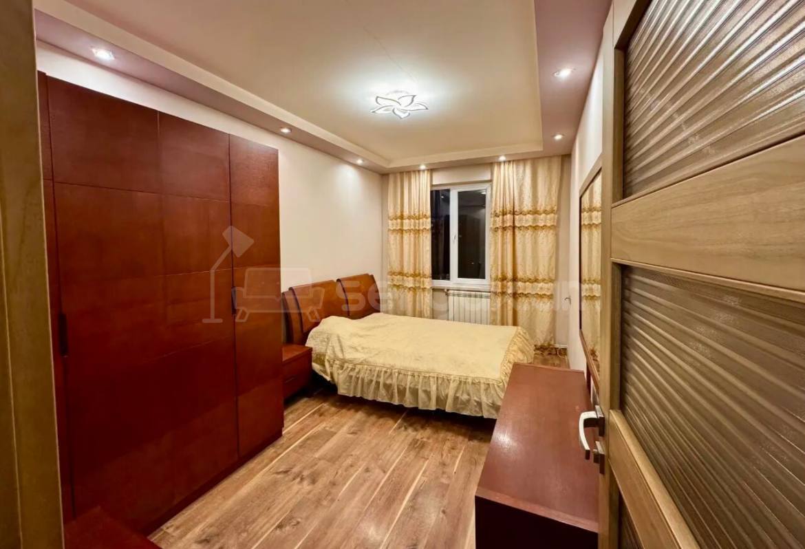 3 Սենյականոց Բնակարան, 71քմ, 5/9 հարկ, Կապիտալ Վերանորոգված, Կահավորված, Արևկող