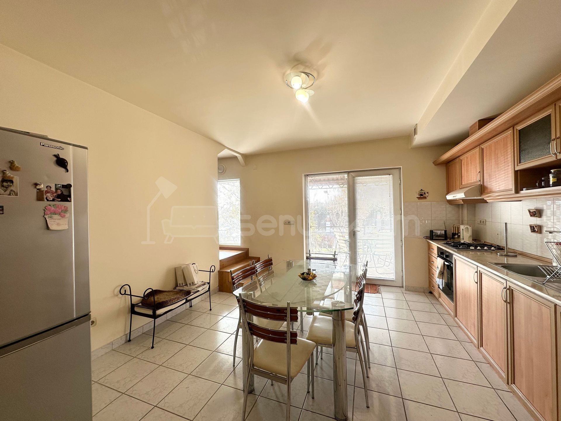 4 Սենյականոց Շքեղ Առանձնատուն, 150քմ