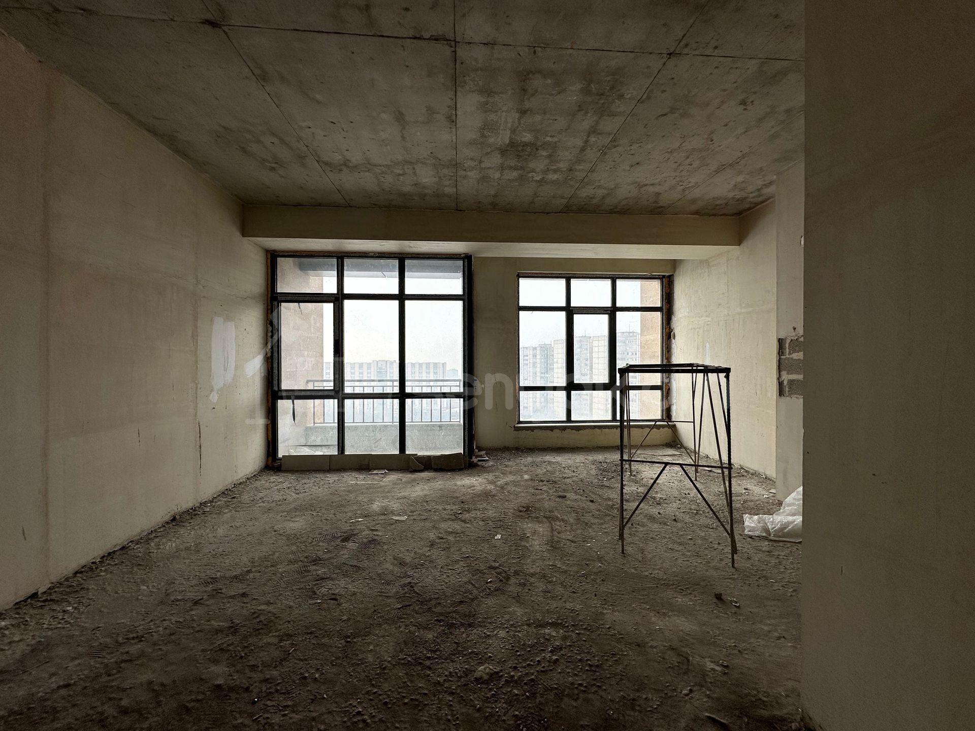 1 Սենյականոց Բնակարան Նորակառույցում, 41քմ, 11/15 հարկ, Զրոյական Վիճակում