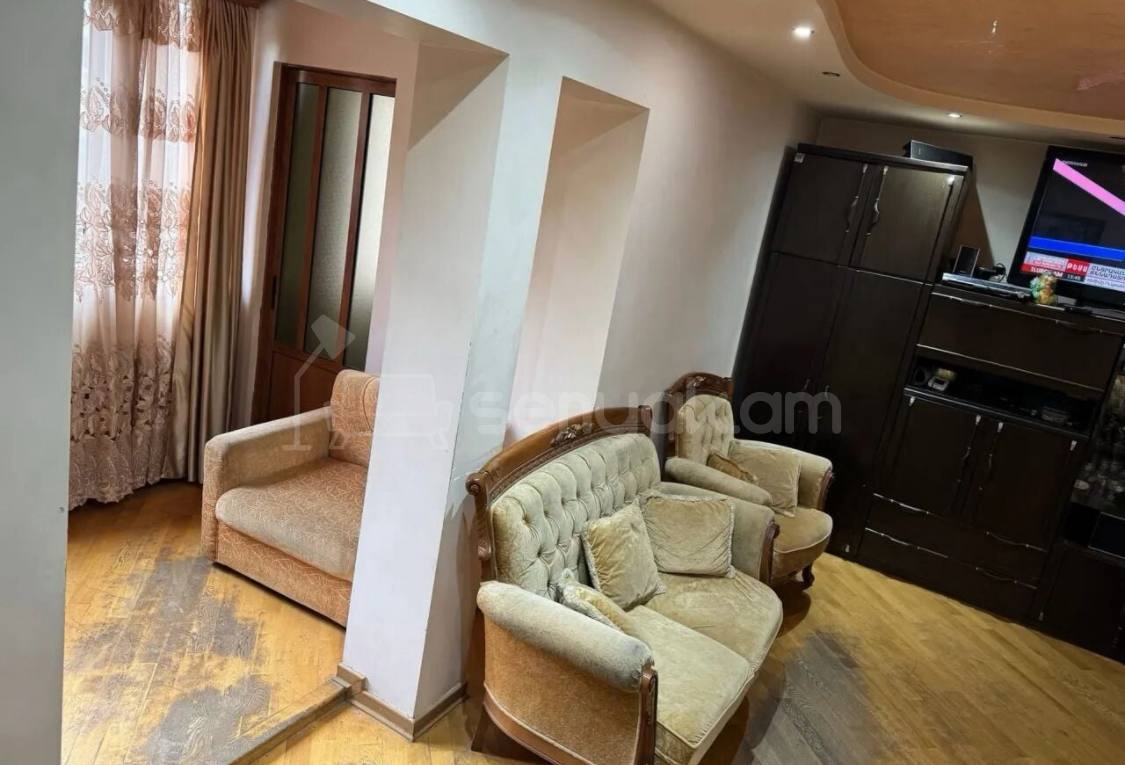 3 Սենյականոց Բնակարան, 96քմ, 2/9 հարկ, Կապիտալ Վերանորոգված