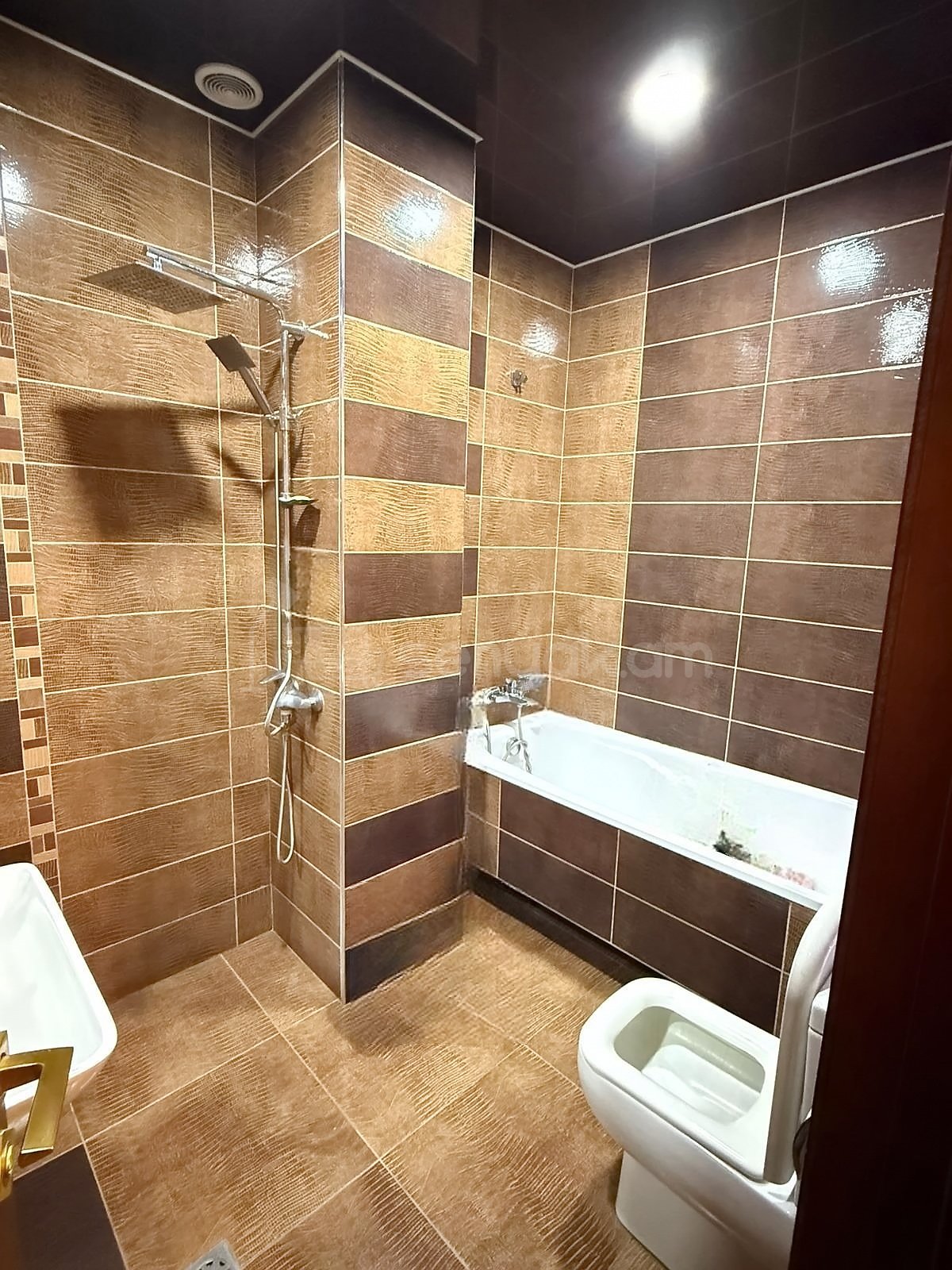 4 Սենյականոց Բնակարան Նորակառույցում, 118քմ, 4/4 հարկ, Կապիտալ Վերանորոգված, Կահավորված, Արևկող