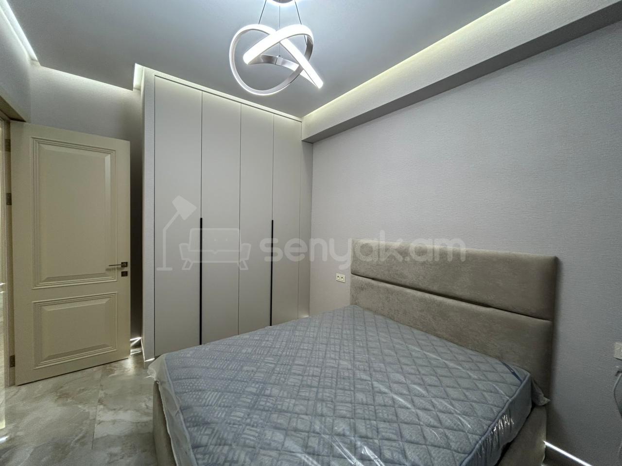 3 Սենյականոց Բնակարան Նորակառույցում, 72քմ, 10/18 հարկ, Դիզայներական Վերանորոգված