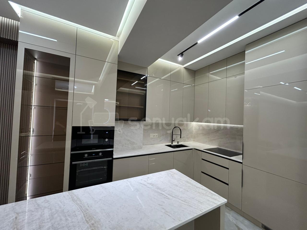 3 Սենյականոց Բնակարան Նորակառույցում, 72քմ, 10/18 հարկ, Դիզայներական Վերանորոգված