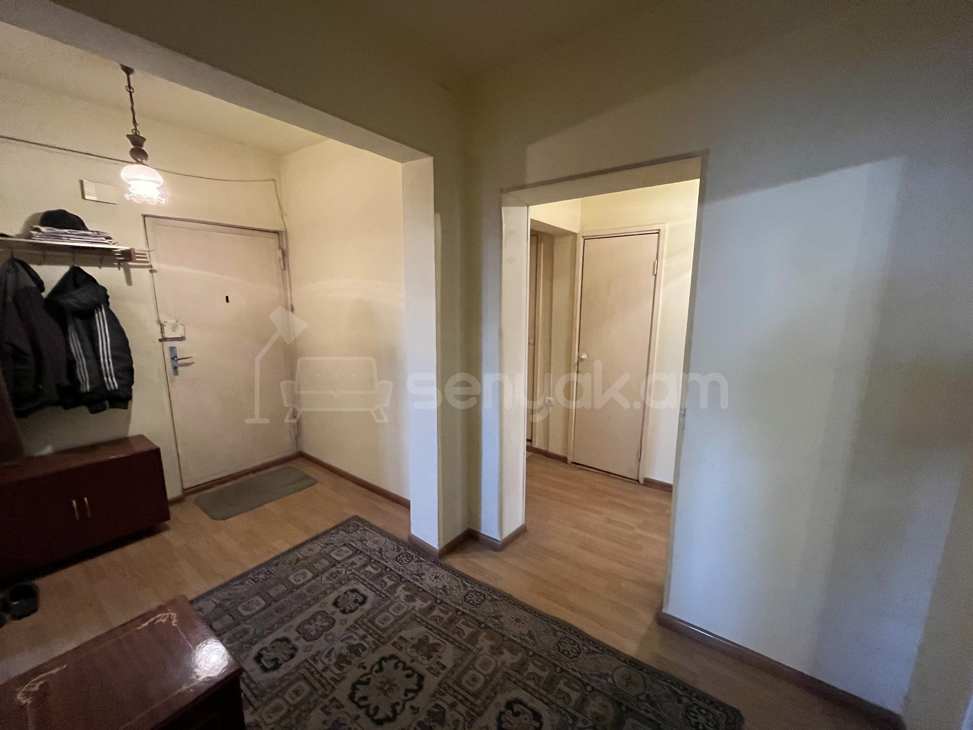 4 Սենյականոց Բնակարան, 91քմ, 4/9 հարկ, Կոսմետիկ Վերանորոգված