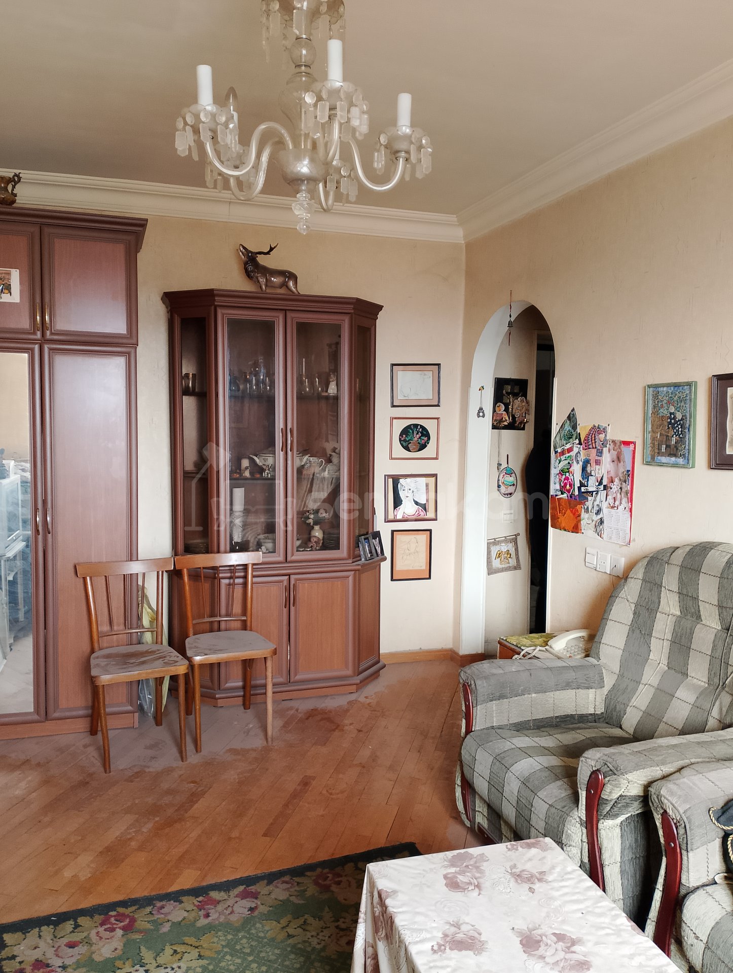 1 Սենյականոց Բնակարան Քարե Շենքում, 30քմ, 4/4 հարկ, Կոսմետիկ Վերանորոգված