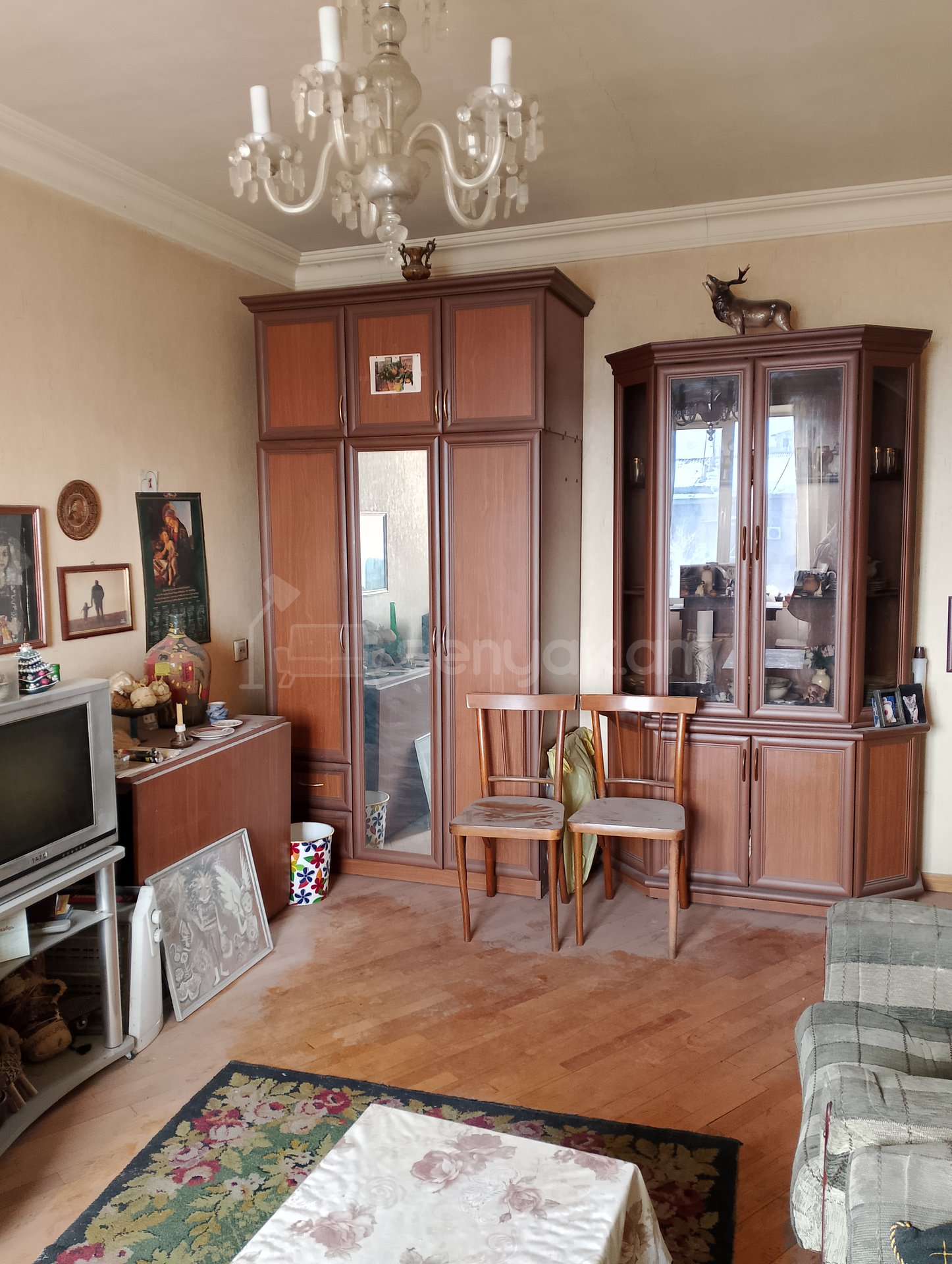 1 Սենյականոց Բնակարան Քարե Շենքում, 30քմ, 4/4 հարկ, Կոսմետիկ Վերանորոգված