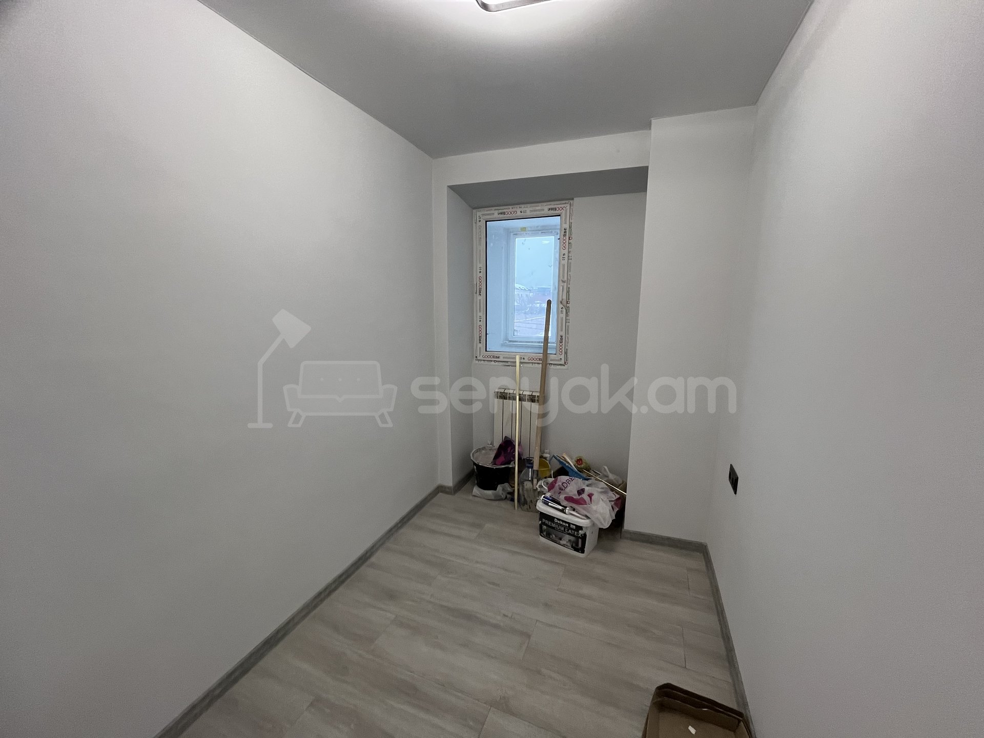 3 Սենյականոց Բնակարան Քարե Շենքում, 63քմ, 2/4 հարկ, Կապիտալ Վերանորոգված