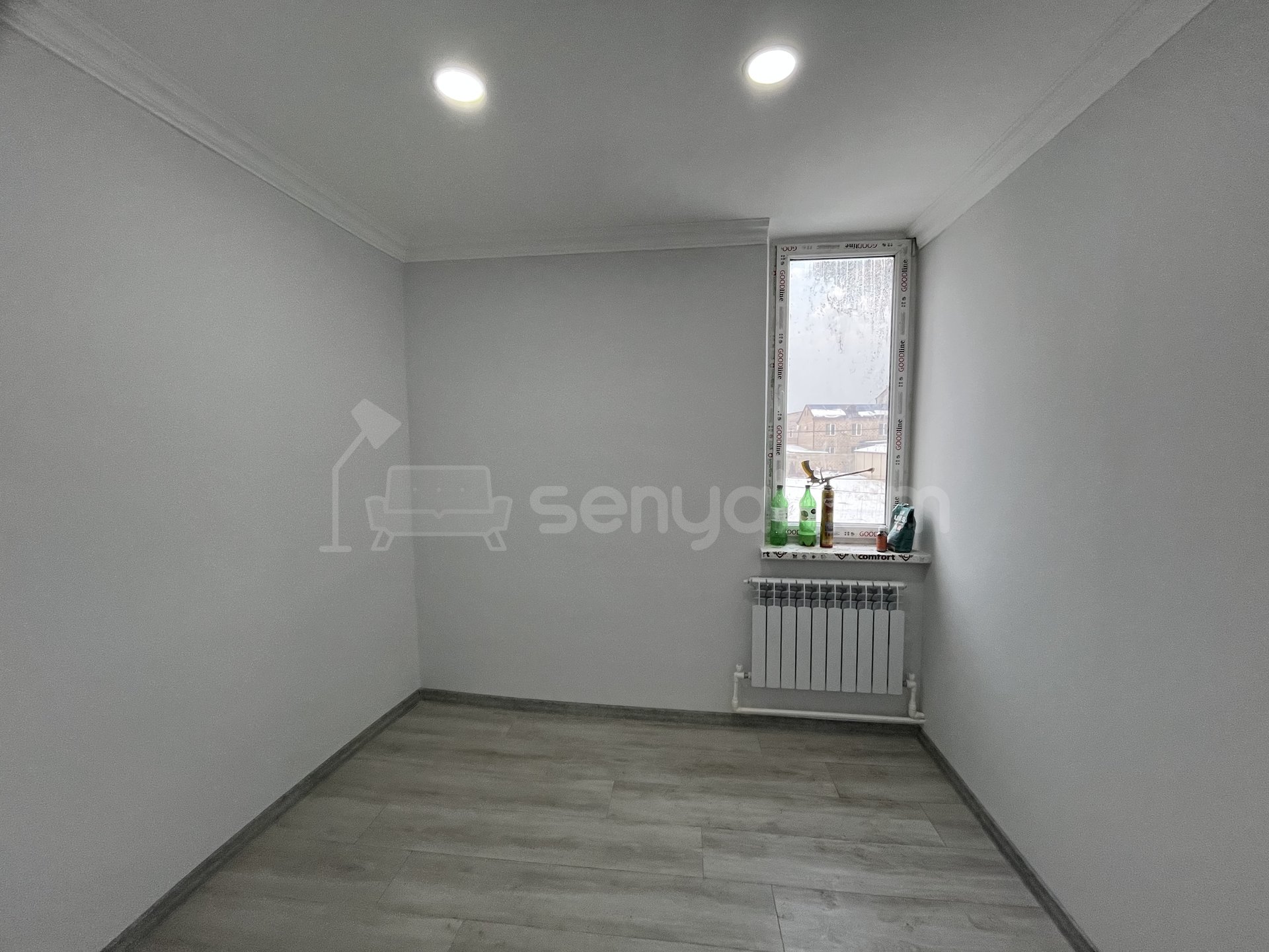 3 Սենյականոց Բնակարան Քարե Շենքում, 63քմ, 2/4 հարկ, Կապիտալ Վերանորոգված