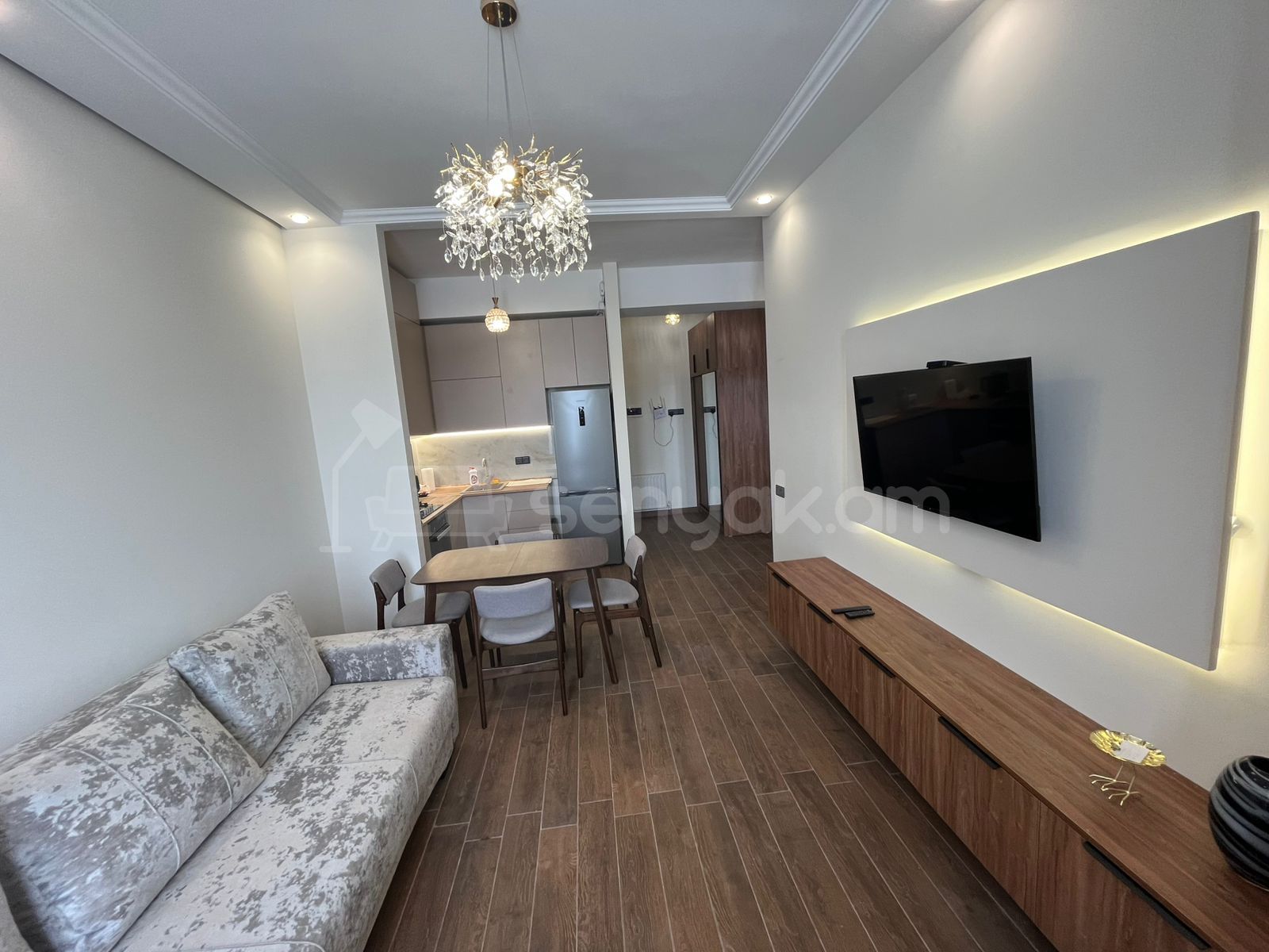 2 Սենյականոց Բնակարան Նորակառույցում, 50քմ, 5/15 հարկ, Դիզայներական Վերանորոգված, Կահավորված, Արևկող