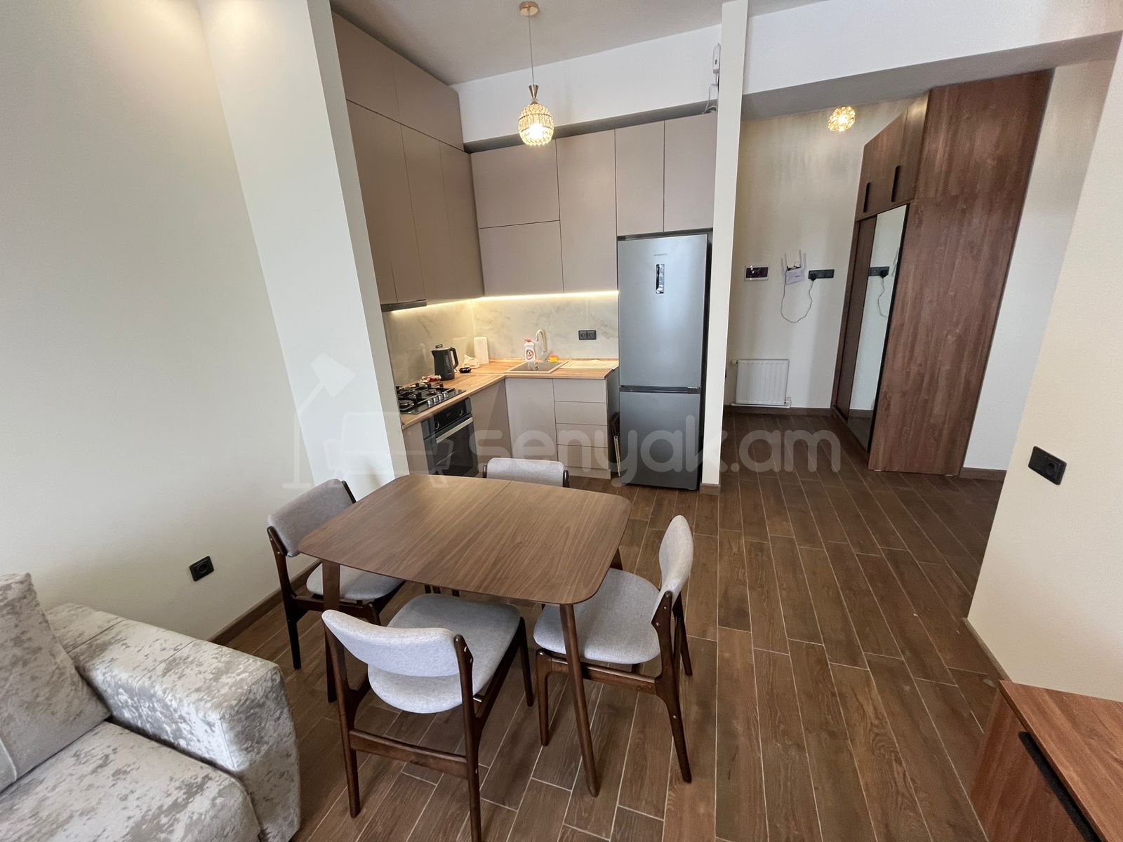 2 Սենյականոց Բնակարան Նորակառույցում, 50քմ, 5/15 հարկ, Դիզայներական Վերանորոգված, Կահավորված, Արևկող