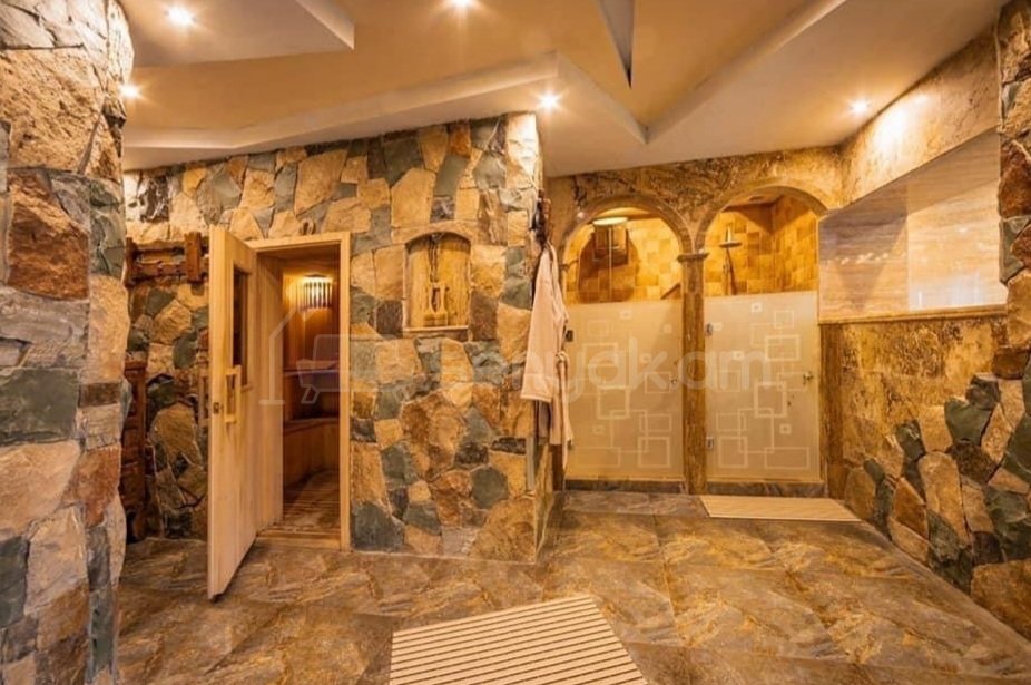 6 Սենյականոց Շքեղ Առանձնատուն, 250քմ, Լողավազանով